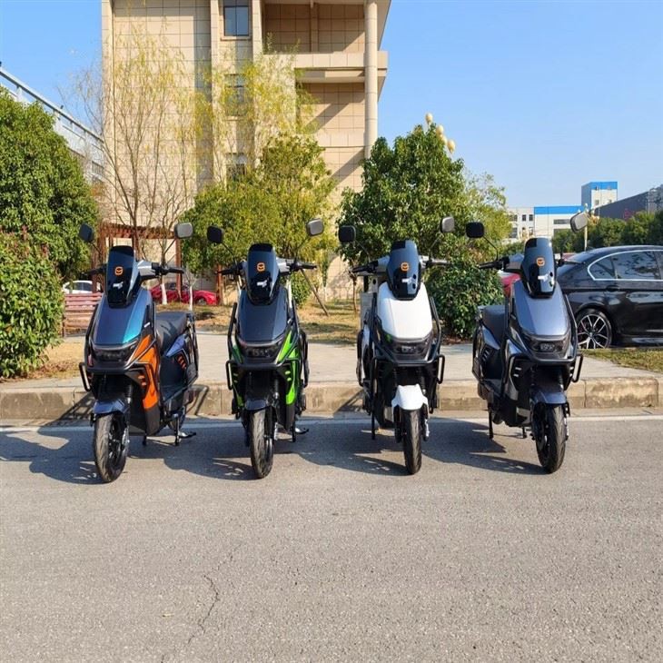 High Speed Electric Scooter Disc Brake 1000w 1500w 2000w CKD SKD Electric Motorcycle Scooter best