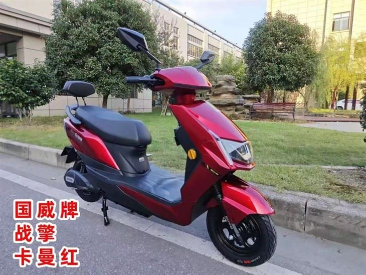 Lightweight Electric Scooter Motorcycle 60v 800w Moved 50km Fast Motorcycle Scooter suppliers
