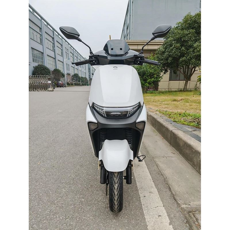Range And Powerful Electric Motorcycle For City Life