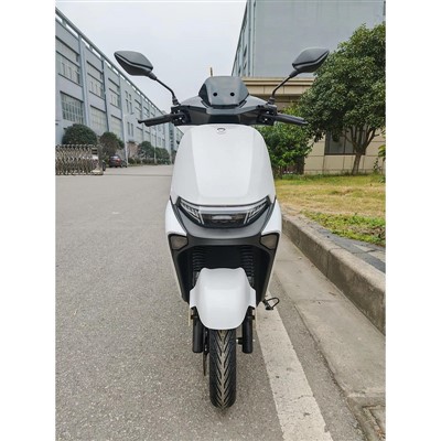 Range And Powerful Electric Motorcycle For City Life